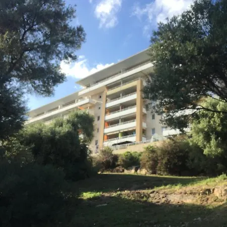 T3 Classe 3 Etoiles Vue Avec Terrasse ,plage 2 Minutes A Pied *