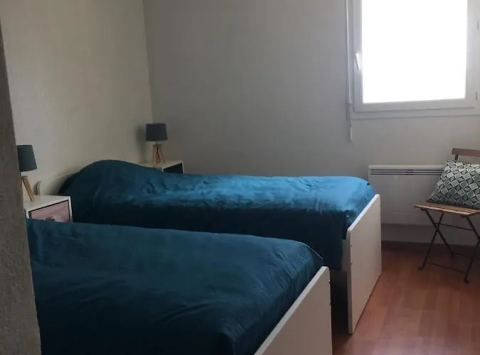 Apartmán T3 Classe 3 Etoiles Vue Avec Terrasse ,plage 2 Minutes A Pied *